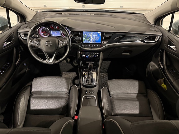 Opel Astra 20 of 30