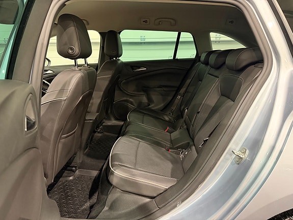Opel Astra 13 of 30