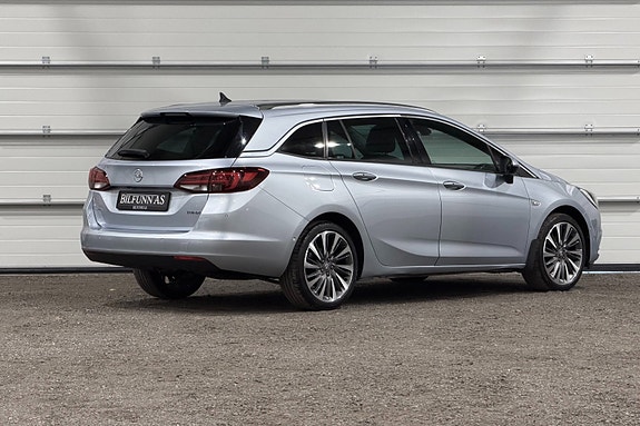 Opel Astra 3 of 30