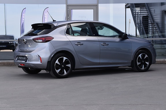 Opel Corsa-e 8 of 18