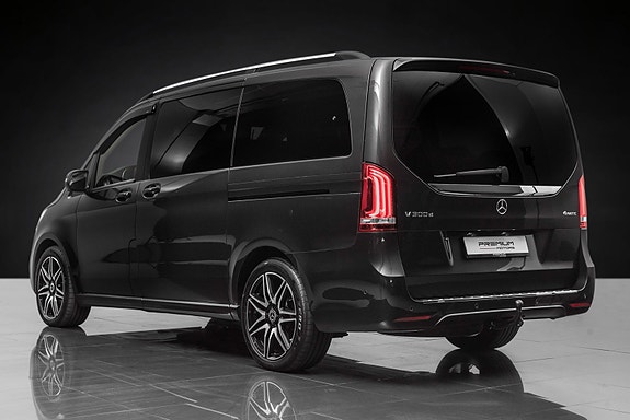 Mercedes-Benz V300 d 6 of 30
