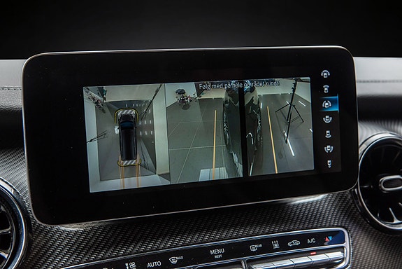 Mercedes-Benz V300 d 25 of 30