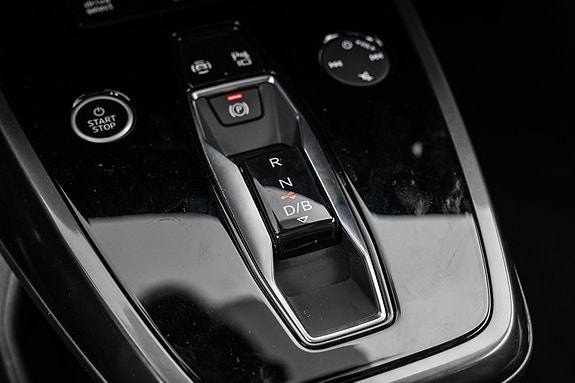 Audi Q4 e-tron 22 of 28