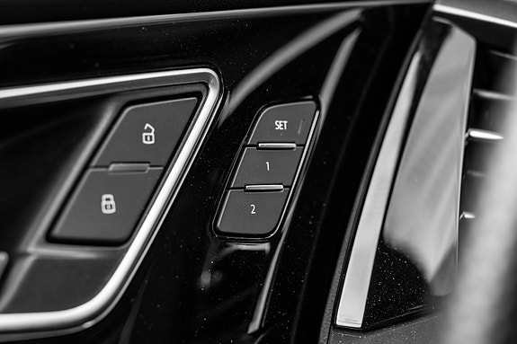 Audi Q4 e-tron 25 of 28