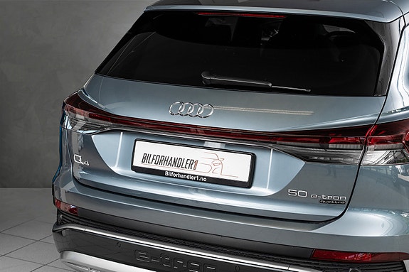 Audi Q4 e-tron 7 of 28