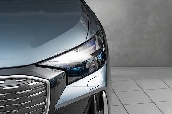 Audi Q4 e-tron 5 of 28