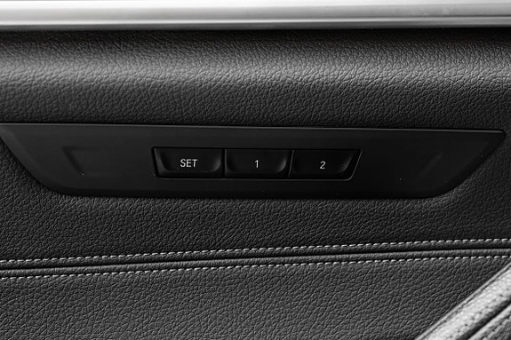 BMW 530e 15 of 30
