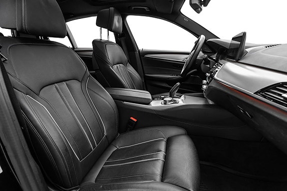 BMW 530e 29 of 30