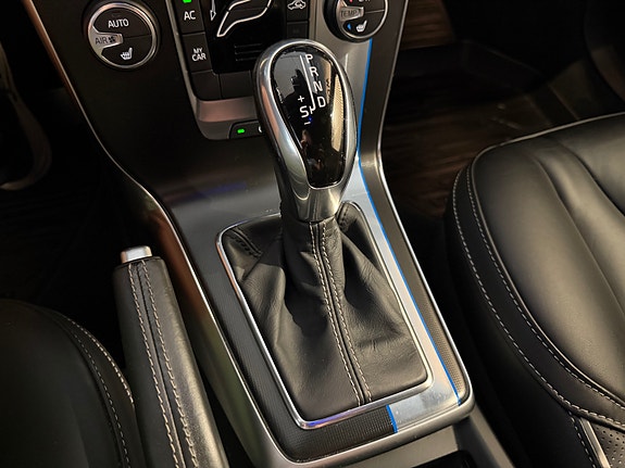 Volvo V40 26 of 30