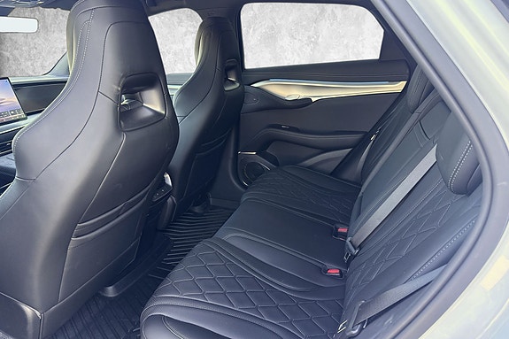 BYD Sealion 7 12 of 20