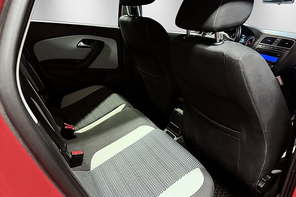Volkswagen Polo Cross 23 of 30