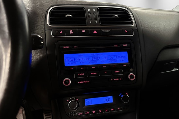 Volkswagen Polo Cross 30 of 30