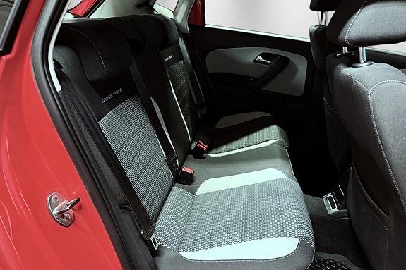 Volkswagen Polo Cross 22 of 30