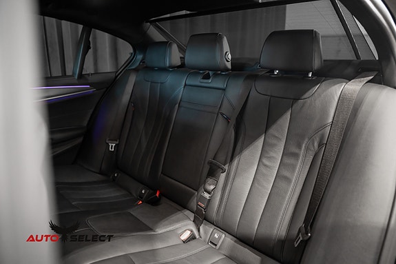 BMW 530e 17 of 30