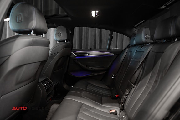 BMW 530e 16 of 30