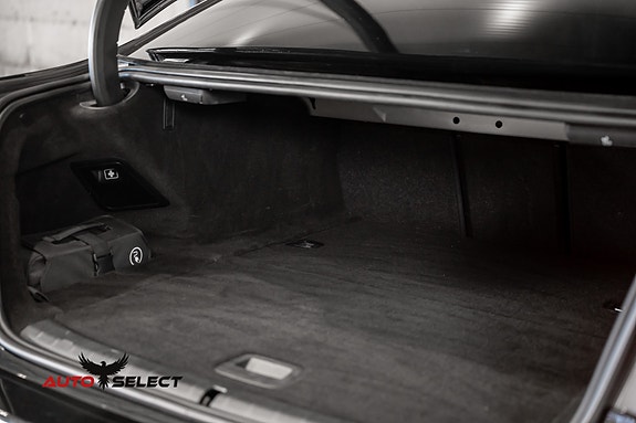 BMW 530e 11 of 30