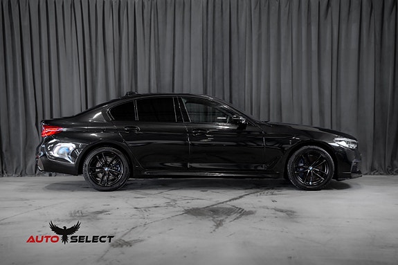 BMW 530e 12 of 30