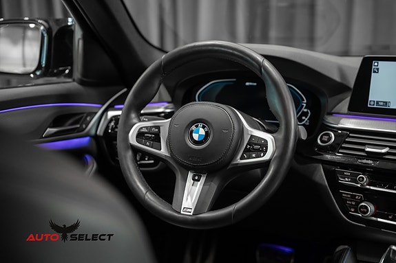 BMW 530e 25 of 30