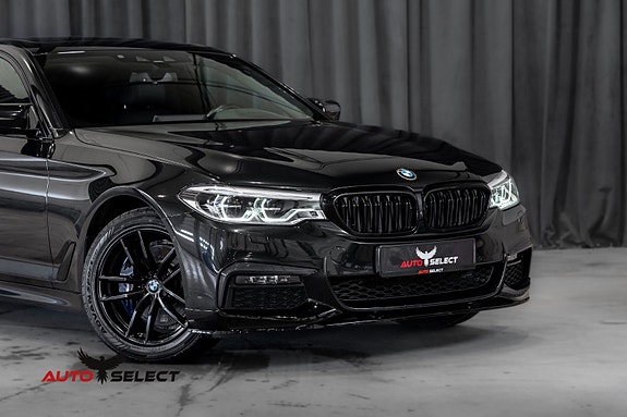 BMW 530e 2 of 30
