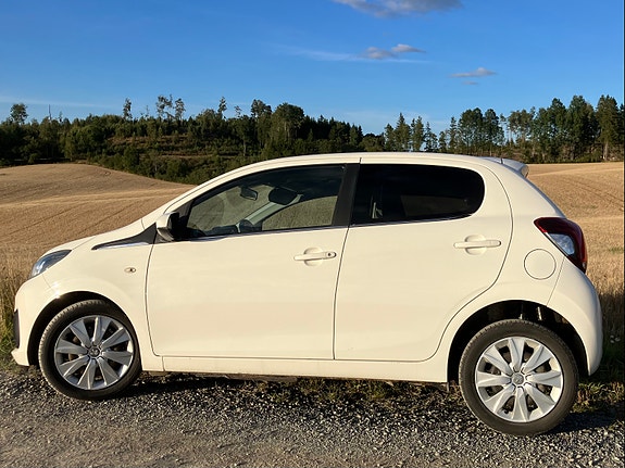 Peugeot 108 4 of 30