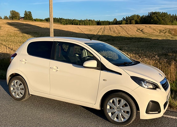 Peugeot 108 3 of 30