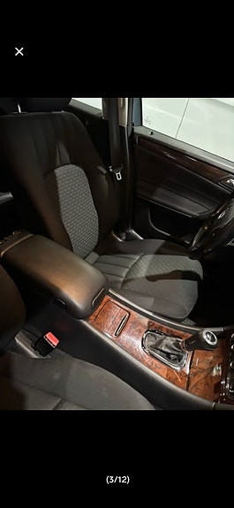 Mercedes-Benz C200 9 of 14