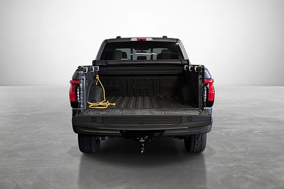 Ford F-150 3 of 21