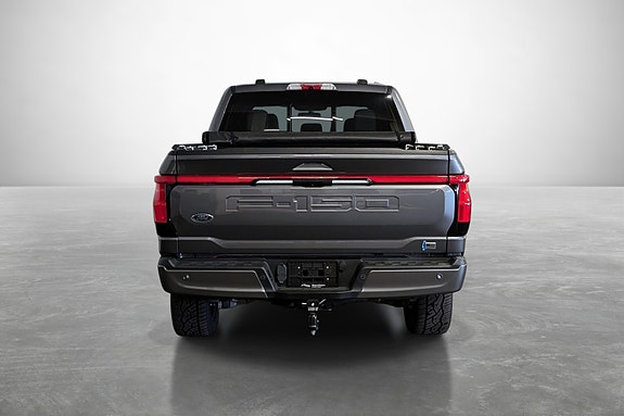 Ford F-150 4 of 21