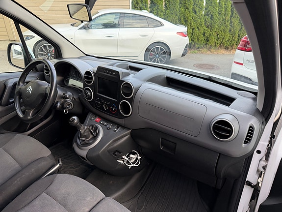 Citroen Berlingo 14 of 21