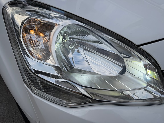 Citroen Berlingo 6 of 21