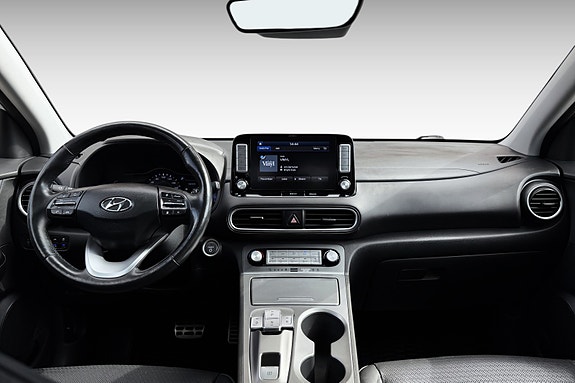 Hyundai Kona 8 of 18