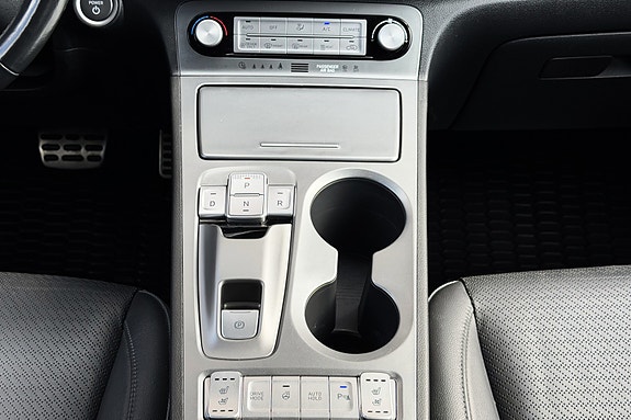 Hyundai Kona 17 of 18