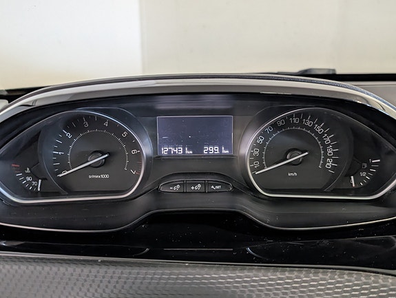 Peugeot 2008 16 of 25