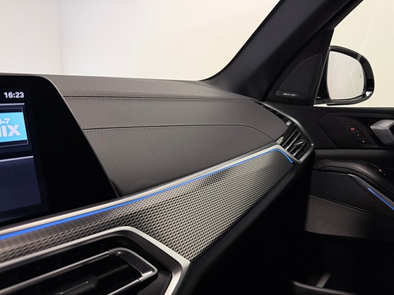 BMW X5 27 of 30