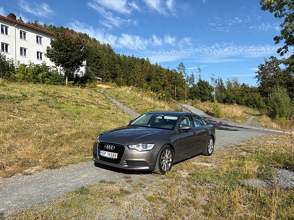Audi A6 2 of 12