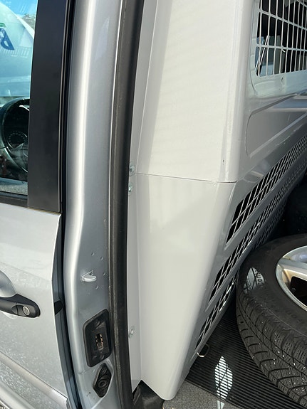 Volkswagen Caddy Maxi 6 of 10