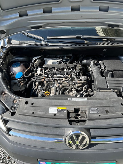 Volkswagen Caddy Maxi 8 of 10