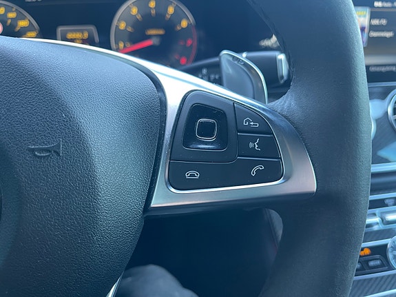 Mercedes-Benz E43 13 of 30