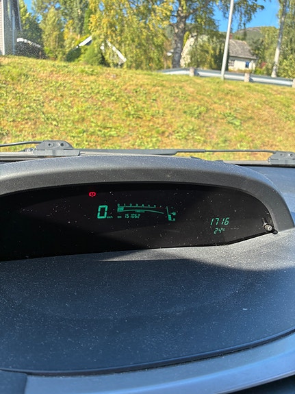 Toyota Yaris 11 of 11