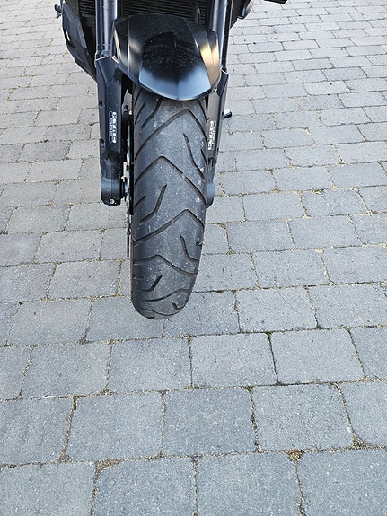 Kawasaki Versys 1000 GT 5 of 10
