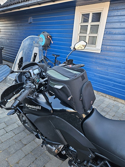 Kawasaki Versys 1000 GT 7 of 10