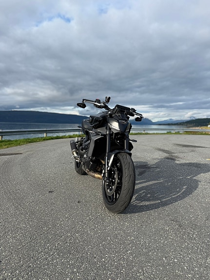 Yamaha MT-09 2 of 8