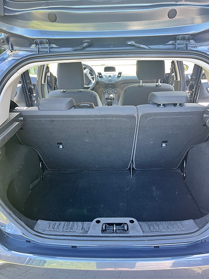 Ford Fiesta 5 of 9