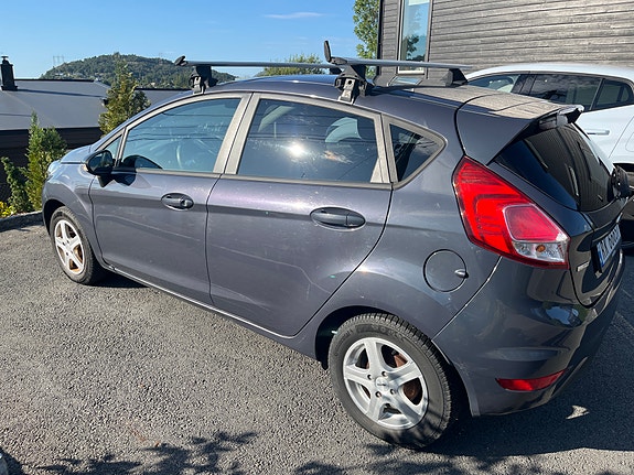 Ford Fiesta 3 of 9