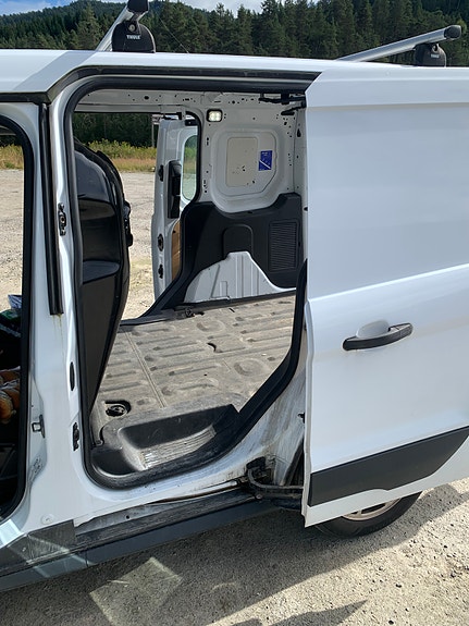Ford Transit Connect 17 of 19