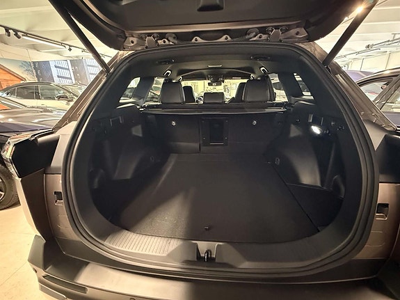 Subaru E-Outback 12 of 28