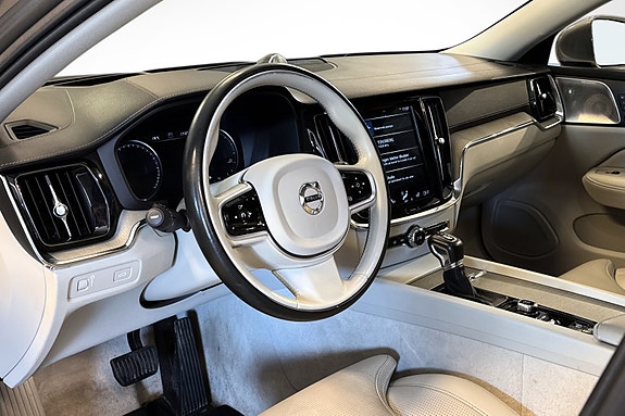 Volvo V60 10 of 30