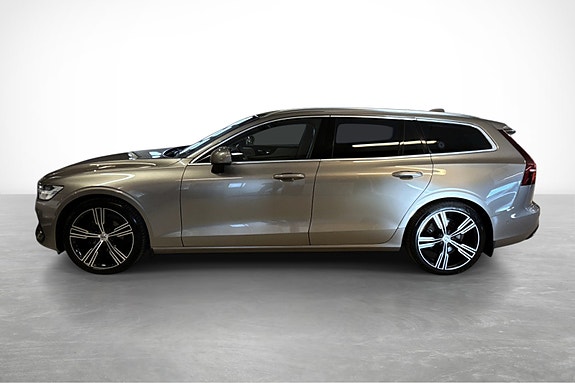 Volvo V60 7 of 30