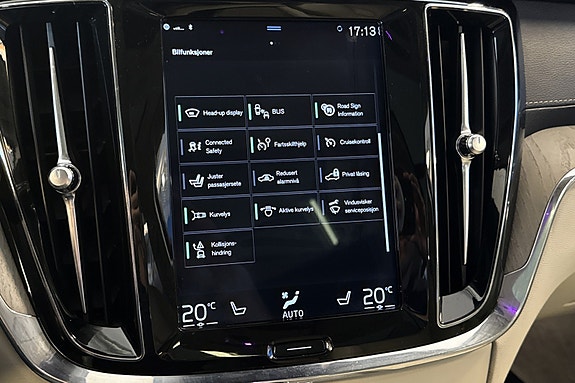 Volvo V60 26 of 30