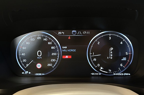 Volvo V60 21 of 30